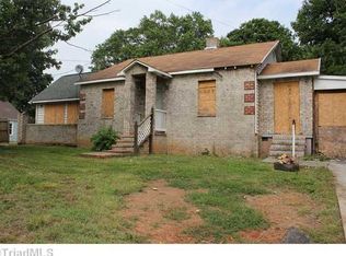 3917 Ogburn Ave, Winston Salem, NC 27105