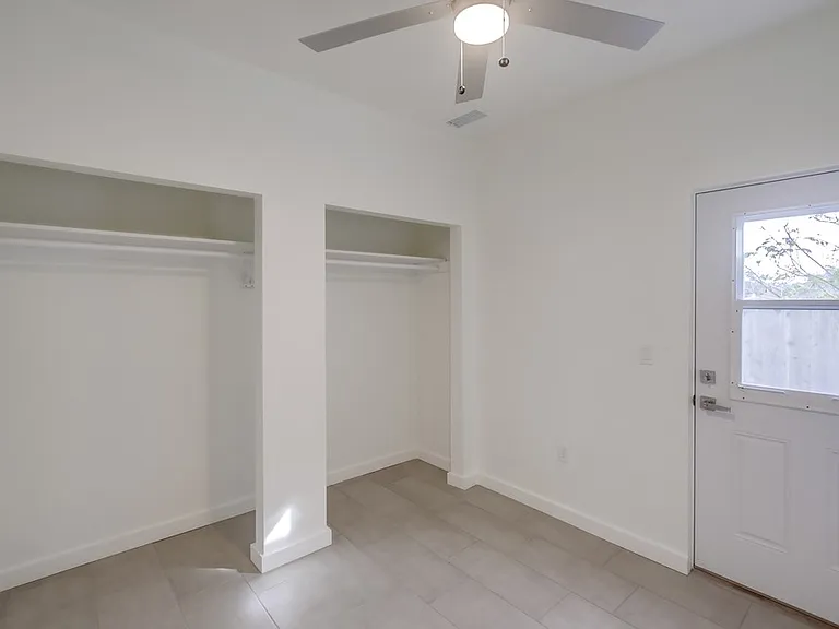 5119 Ewing St #2 — Photo 14