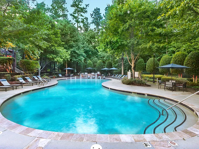 The Estates at Ballantyne — Photo 9