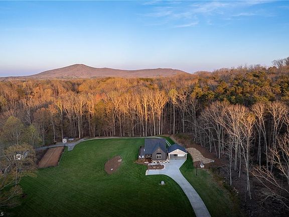 2nd image of 1626 Black Mountain Rd