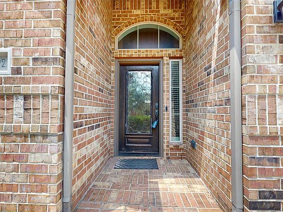 2nd image of 10602 Largoward Ln