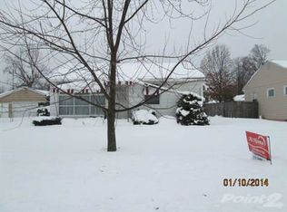 1021 Sussex Dr, South Bend, IN