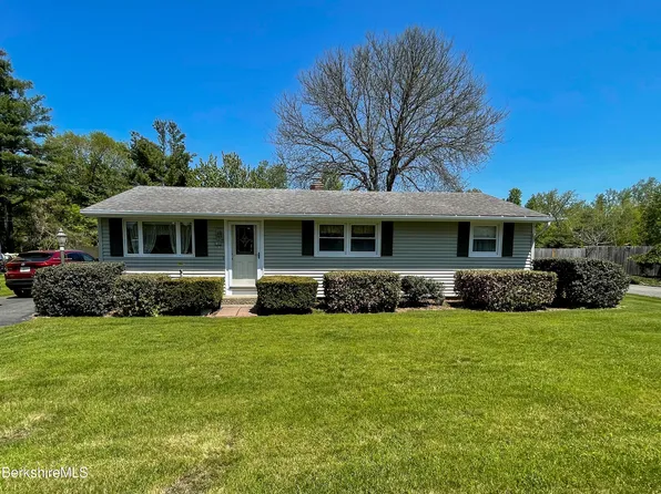 1831 East St, Pittsfield, MA 01201