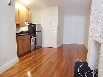 Rented by City Connections Realty