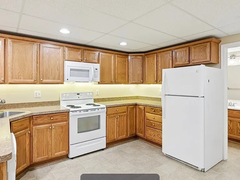 54 Dayton Dr #A — Photo 3