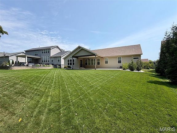 5th image of 797 Wilbie Ct