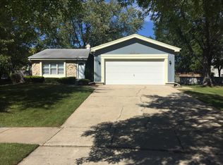 600 W Briarcliff Rd #600 W, Bolingbrook, IL 60440