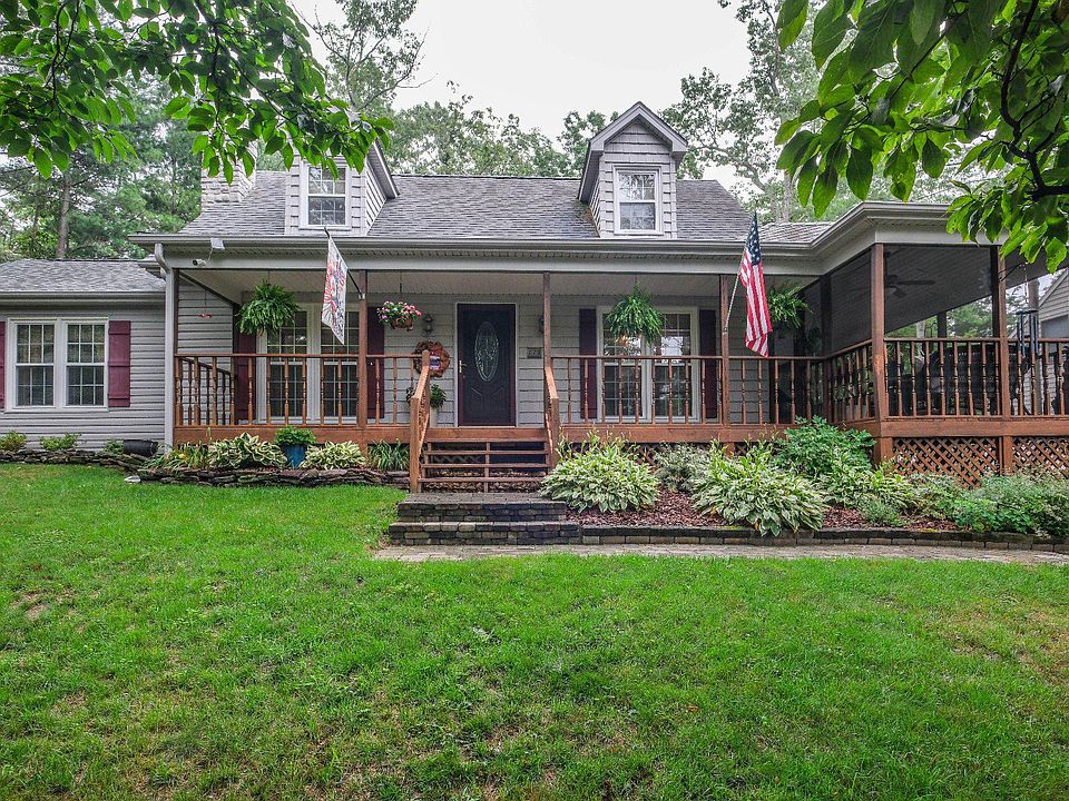 1st image of 228 Fairway Cir