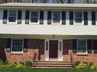 682 Kennedy Dr, Township Of Washington, NJ 07676