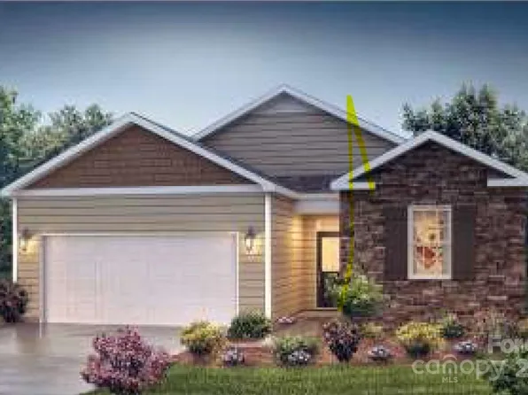 61 Farmwood Trl, Waynesville, NC 28786