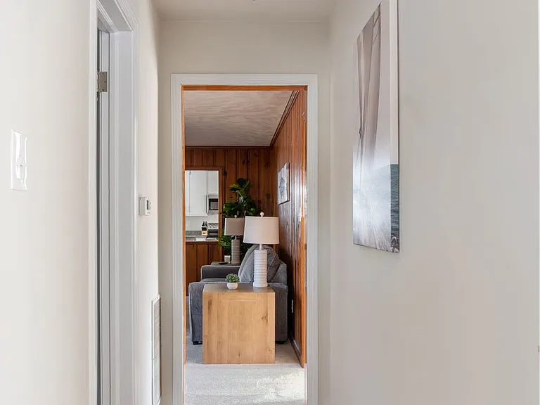 8702 Claymont Dr — Photo 15