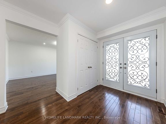 3rd image of 1609 Major Oaks Rd