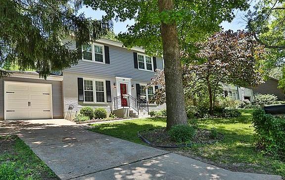 2nd image of 28 Millbrook Ln