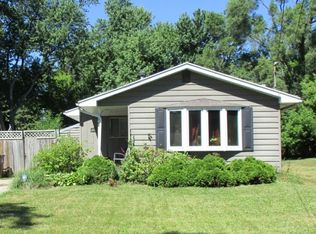 2113 Meadowlawn Dr, Holt, MI 48842