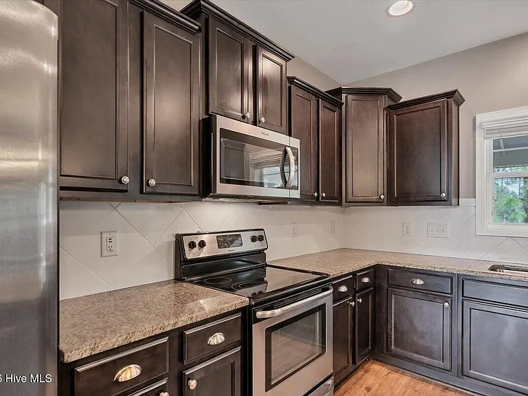 3015 Dana Ln — Photo 38