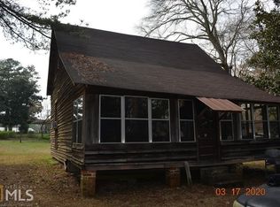 711 Mandeville Ln, Carrollton, GA 30117