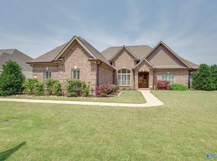 14861 Commonwealth Dr, Athens, AL 35613