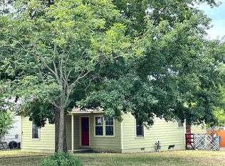 401 Charles St, Kerrville, TX 78028