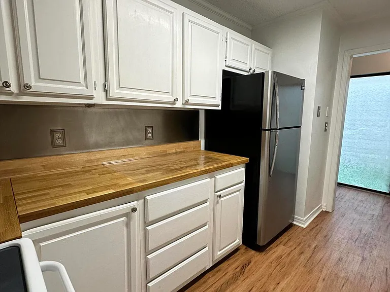 104 Ambiance Cir — Photo 7