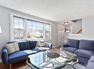 45 Redwood Dr, Norwood, MA 02062