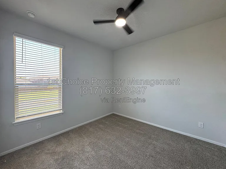 912 Rothville Ln — Photo 28