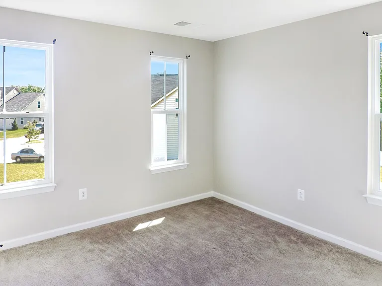 9166 Beechdale Ct — Photo 6