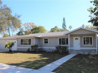 1744 Oakley Ave, Fort Myers, FL 33901