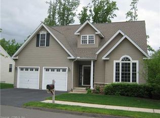 42 Montgomery Rd, Northford, CT 06472