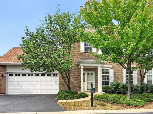 611 Dunhill Ln, Carol Stream, IL 60188