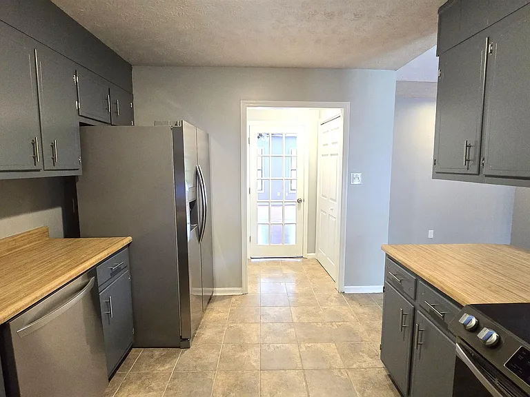 102 Buckskin Dr — Photo 14