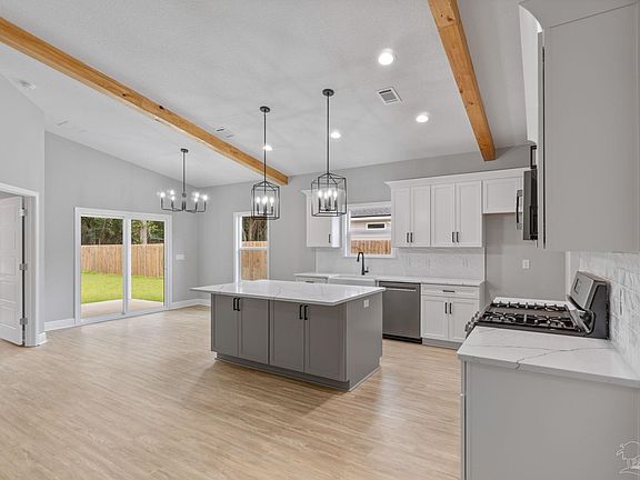 2nd image of 3318 Bob Tolbert Rd