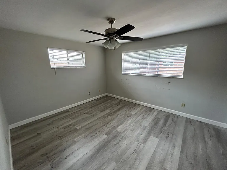 7327 Hampshire Dr #3 — Photo 6