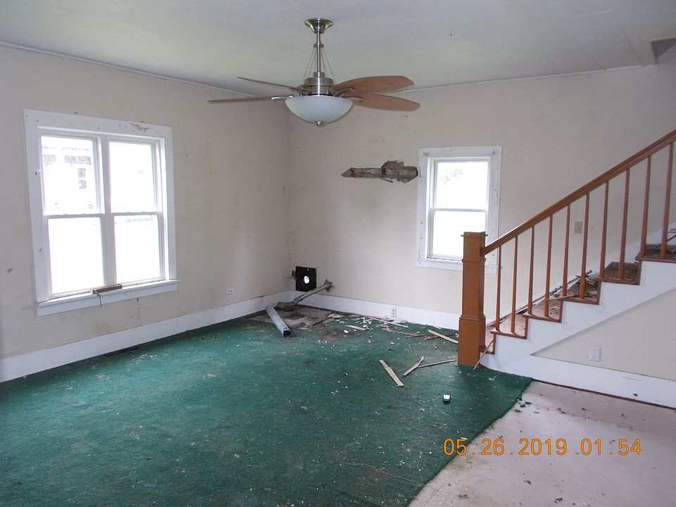 2nd image of 234 Main St