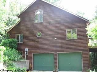 118 Morgan Hill Rd, Morgantown, WV 26508