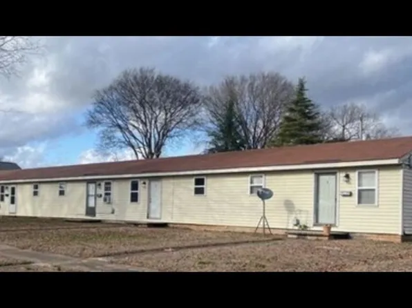 500 W 1st St, Tuscumbia, AL 35674
