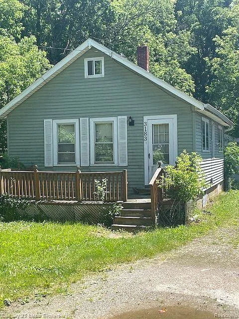 3183 Brown St photo 1