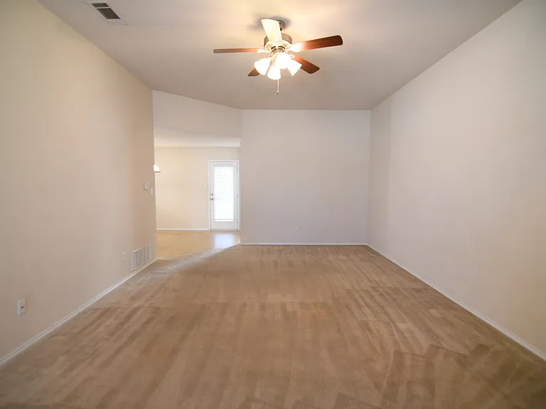 7207 Freedom Dr — Photo 9