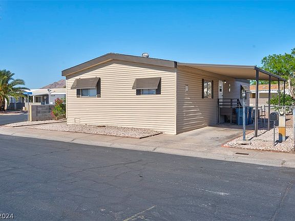 3rd image of 3464 Estes Park Dr