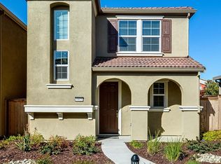 9905 Del Surf Ln, Elk Grove, CA 95757