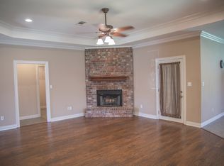 157 Curry Creek Dr, Calhoun, LA 71225