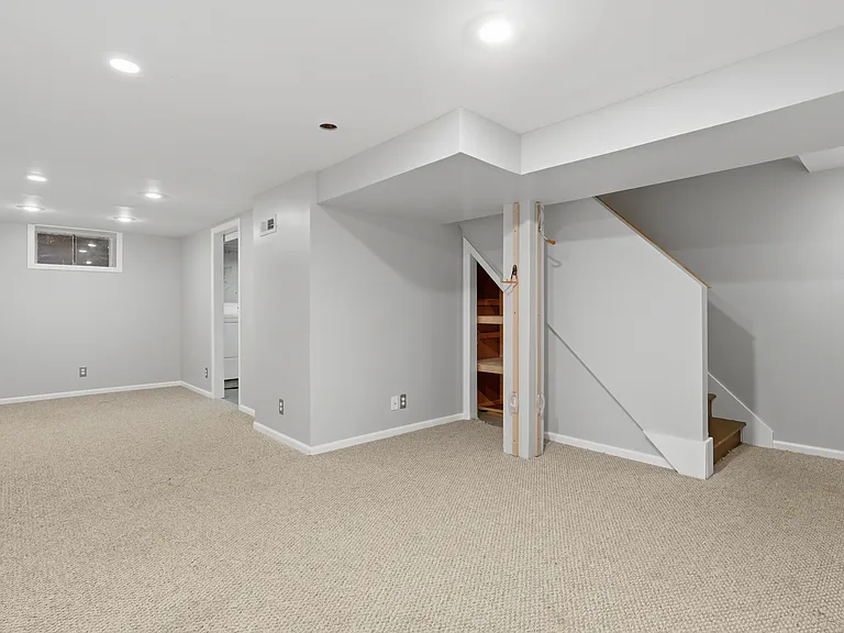 1316 Ivanhoe St #1 — Photo 24