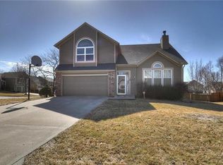 17211 W 156th Ter, Olathe, KS 66062
