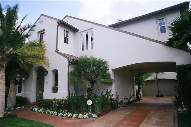 Sprawling 5414sf(O) Home in Gated Community of Rosegate, Irvine