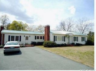 436 Moores Lake Rd, Wadesboro, NC 28170