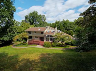 62 Jackson Dr, Cresskill, NJ