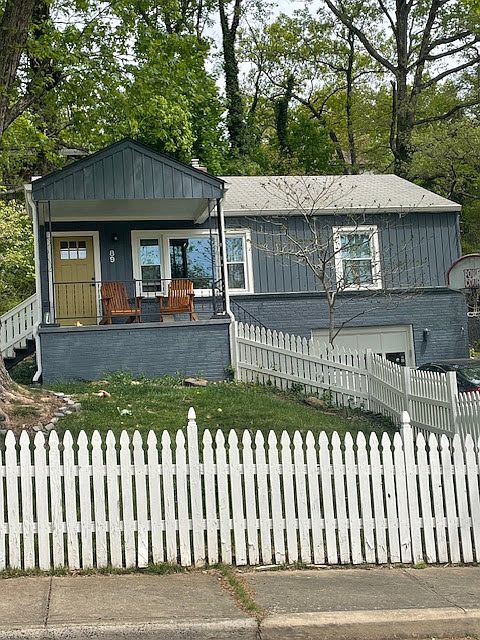 single car garage/off street parking