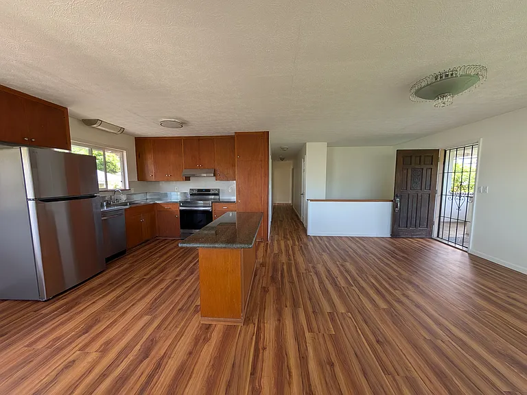 Kitchen/Living Room