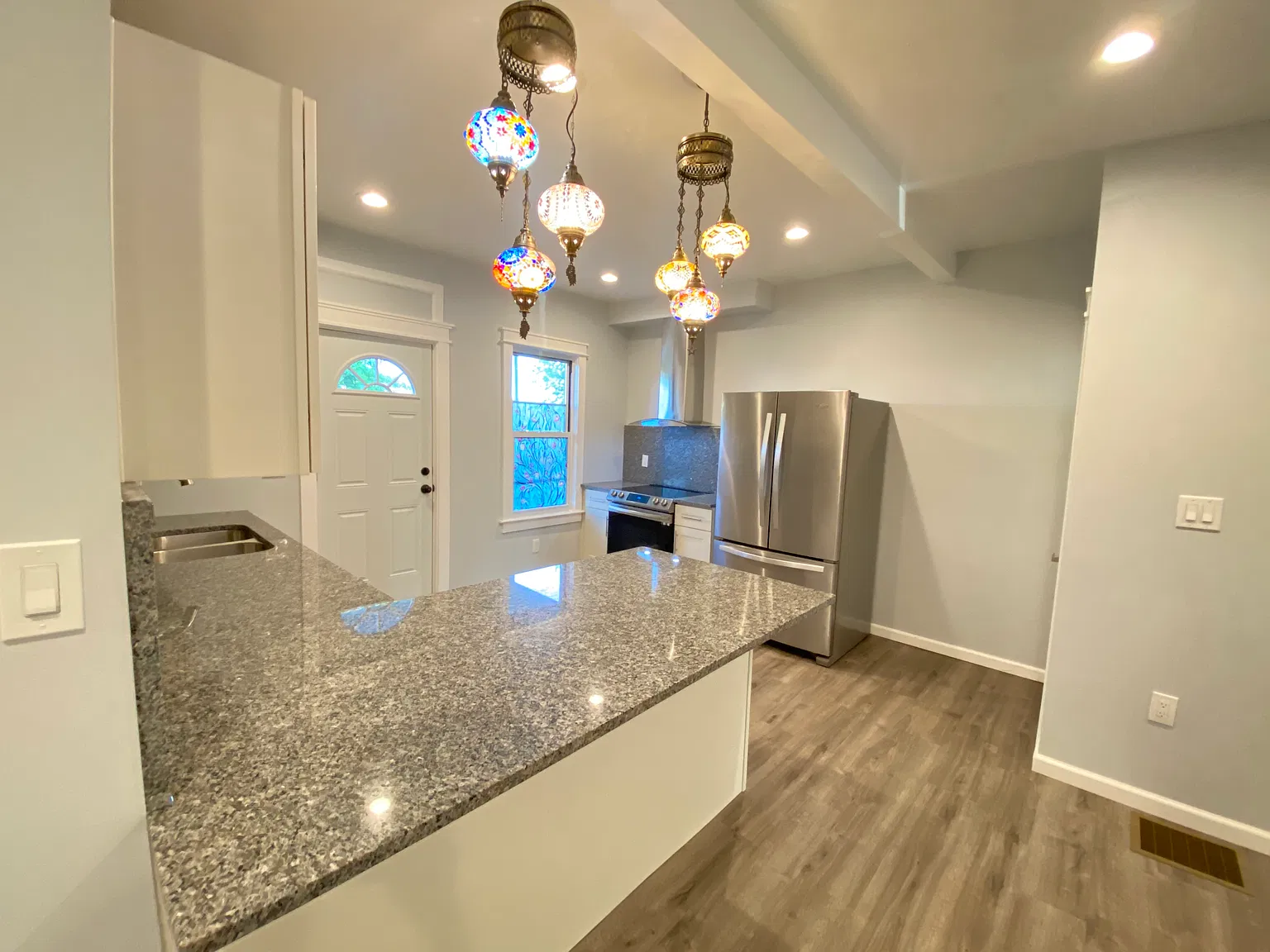 3332 Dawson St — Photo 4