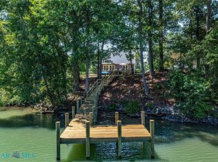 1198 Coan Harbour Dr, Lottsburg, VA 22511