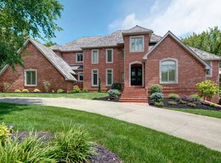 5544 S Castlebay Dr, Springfield, MO 65809